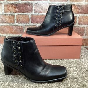 Etienne Aigner Saddle women’s black ankle boots size 6